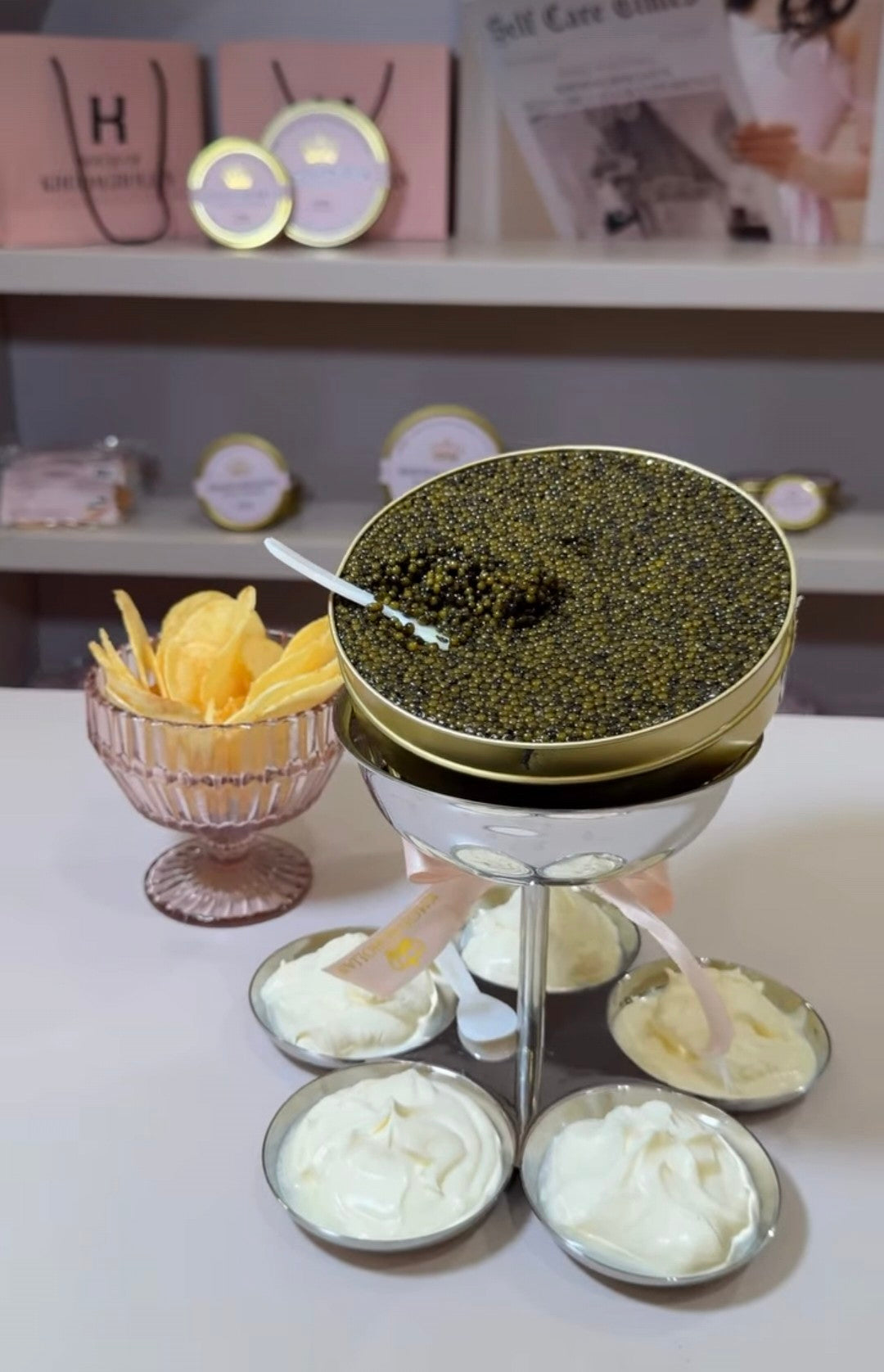 SOIRÉE™ · ROYAL KALUGA · 500G
For elevated entertaining.